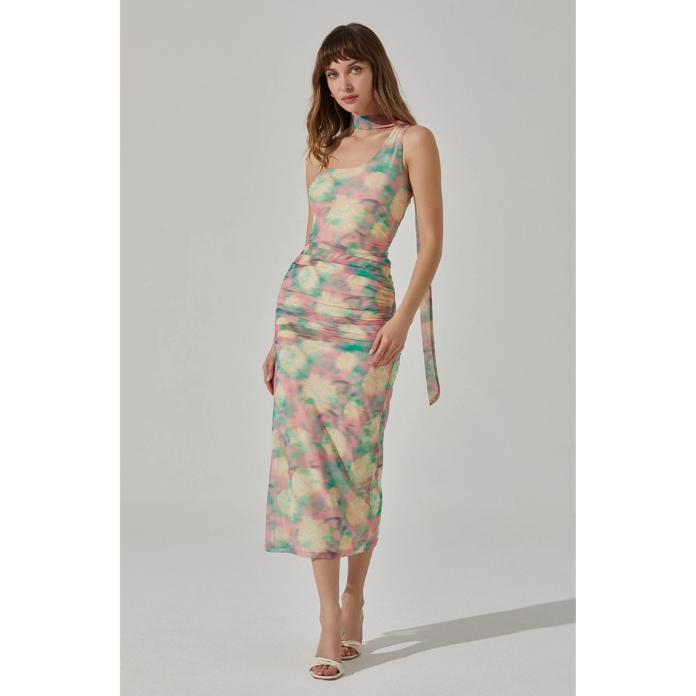ASTR, NWT, One Shoulder Neck-Tie Dress, size M